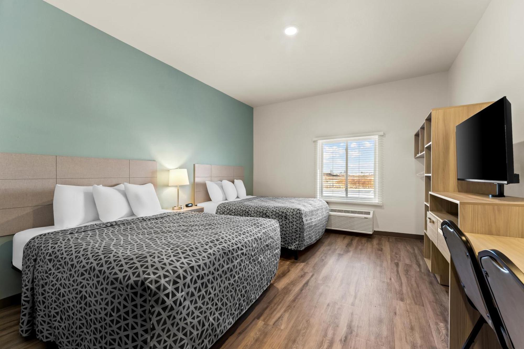 Woodspring Suites Easton Nazareth Eksteriør billede