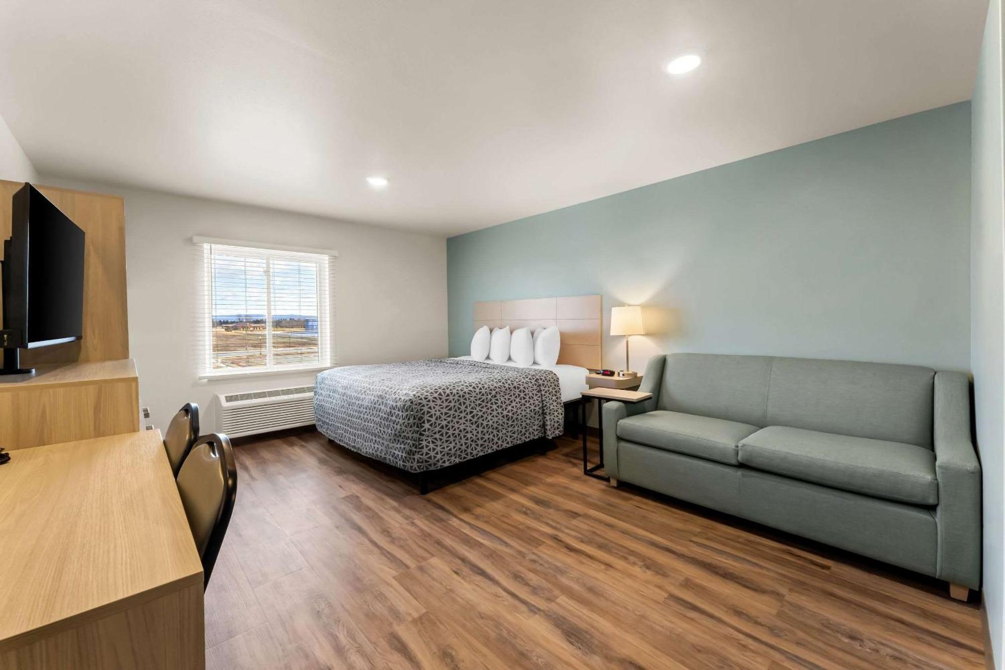 Woodspring Suites Easton Nazareth Eksteriør billede