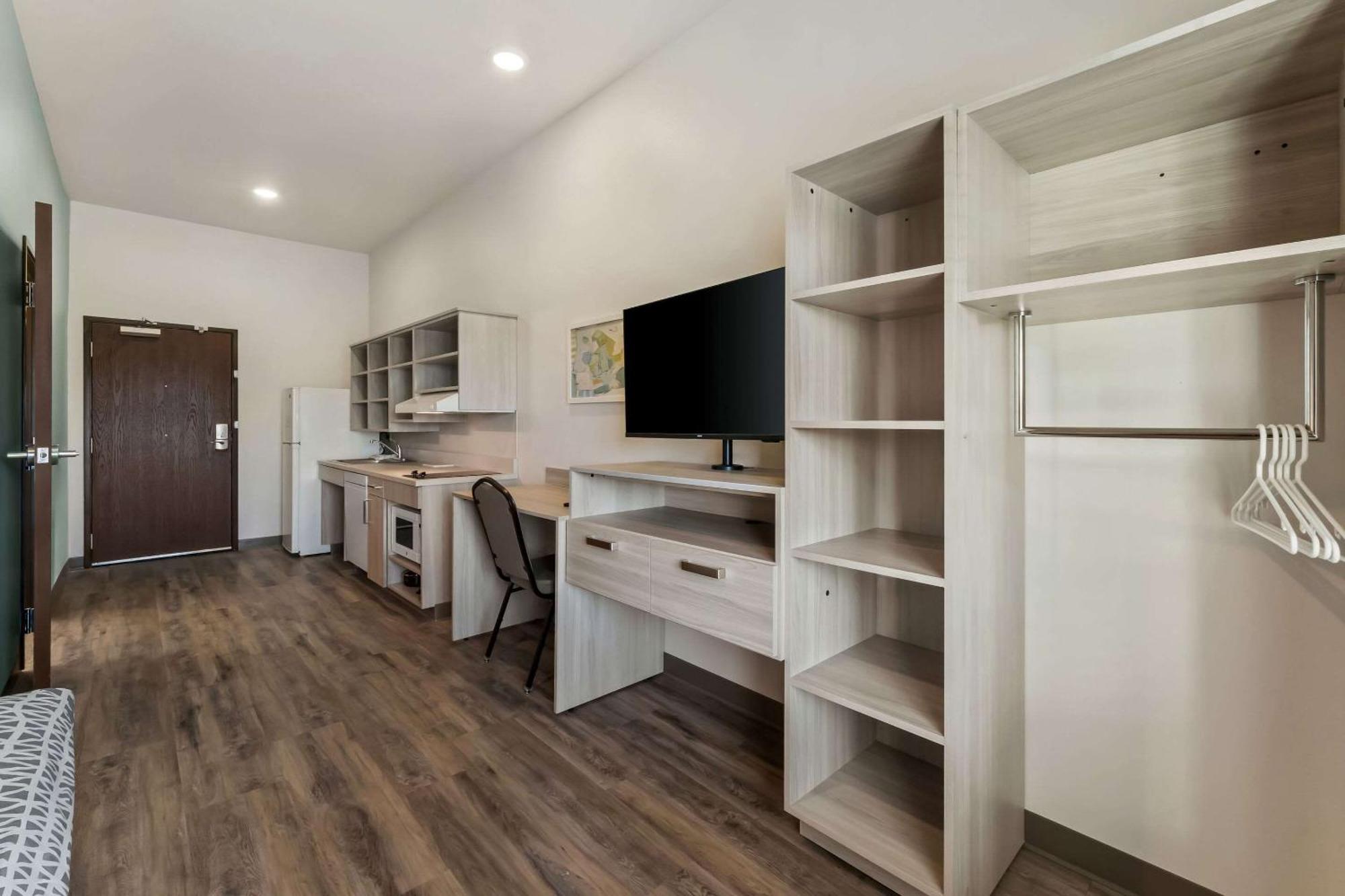 Woodspring Suites Easton Nazareth Eksteriør billede